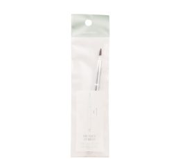 FMGT. ONE TOUCH LIP BRUSH